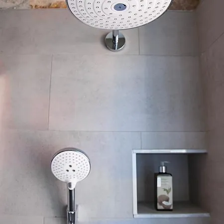 Mare E Terra * Ровинь